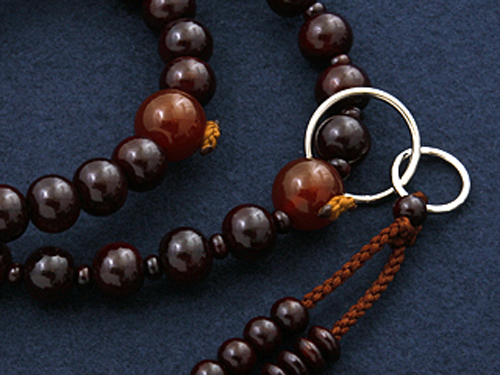 数珠 紫檀 瑪瑙 (めのう) 京仏壇はやし 入り (男性用) 正式 本式 数珠袋セット SM-004 京都 念珠 浄土宗 京仏壇はやし 数珠 男性用 人絹 みやこ房 紫檀 瑪瑙 (メノウ) 仕立て